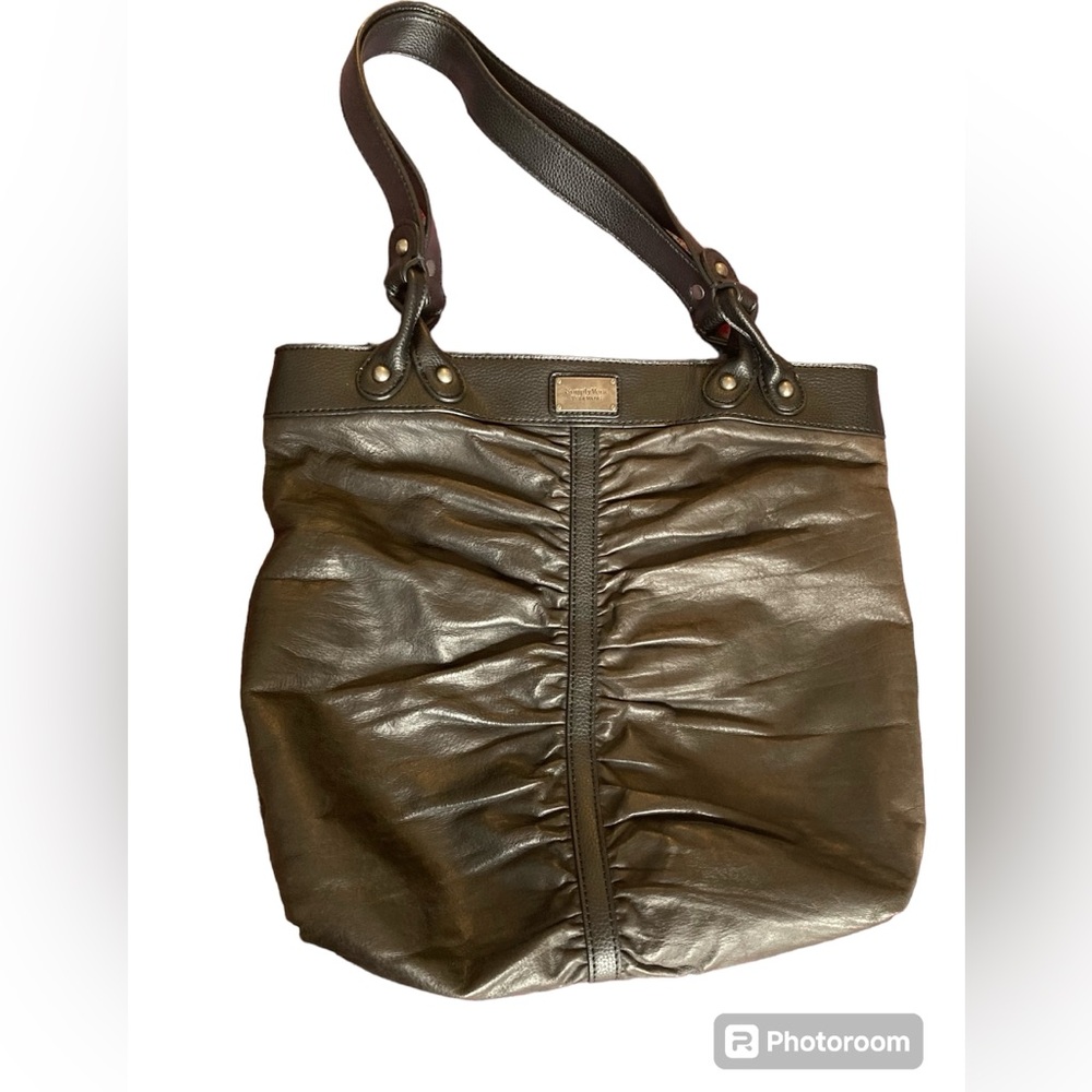 Simply Vera Wang Black Leather Purse Bag